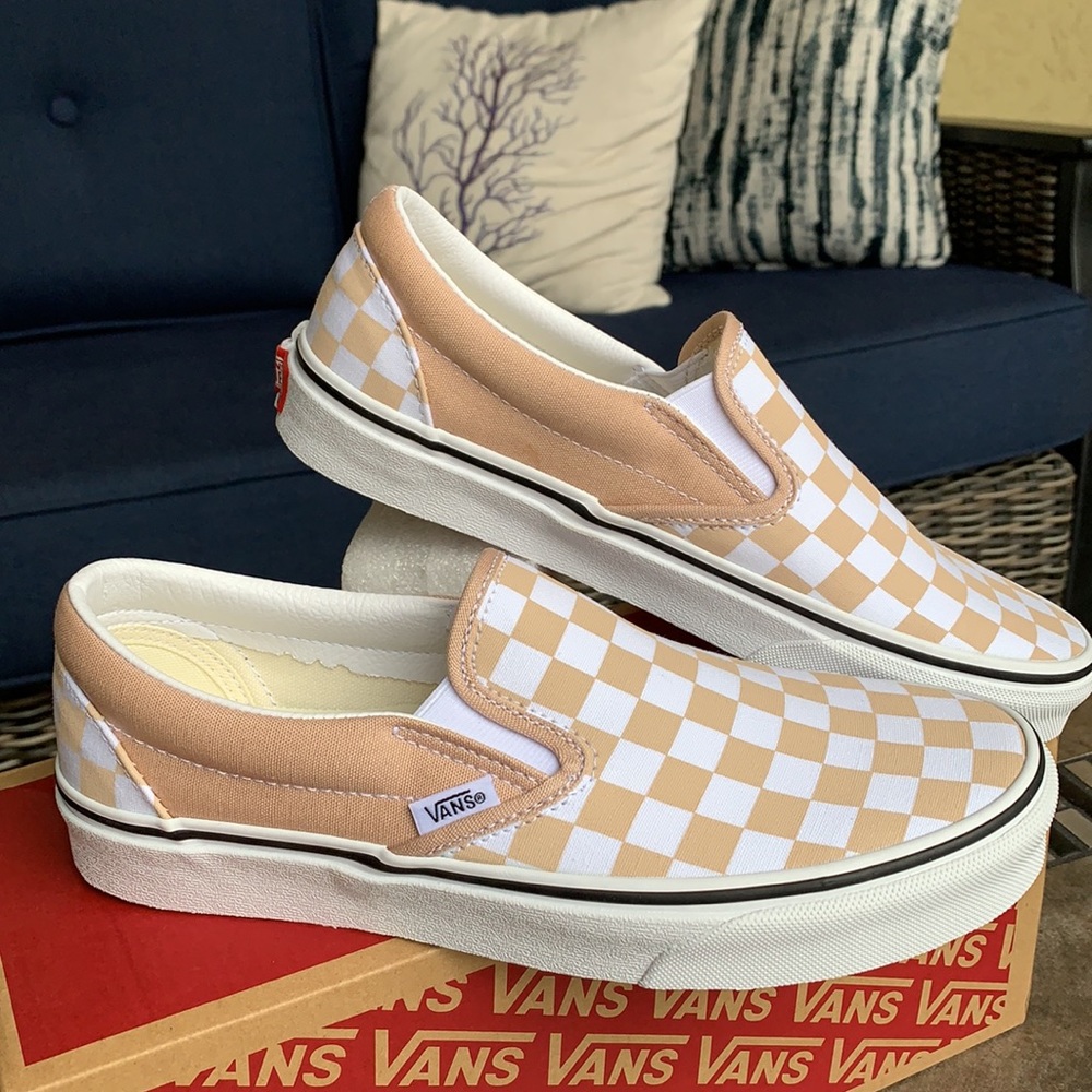 Vans Men’s Classic Slip-On (Checkerboard) Frappe/True Whit
VN0A38F7QC0
sneakers - Picture 8 of 16
